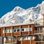 Hellochalet - Maison Reve Blanc - To Door With Matterhorn View Апартаменти Брей-Червінія